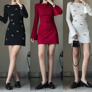 Đầm nữ tay dài cổ thuyền tay loe thiết kế đính nơ xinh xắn chất thun gân tăm xịn co dãn tôn dáng-D035