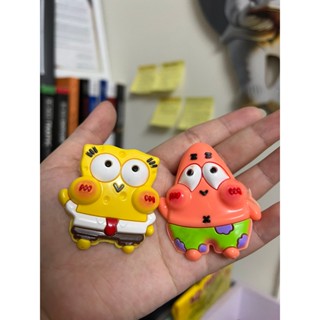 Bộ Sticker gắn dép, Charm 3D hoạt hình chủ đề Bọt Biển, Chó Xúc Xích, Cá Mập gắn Dép Crocs, Dép Sục, dép đi trong nhà