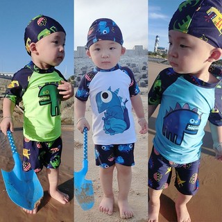 Bộ bơi kèm mũ cho bé trai