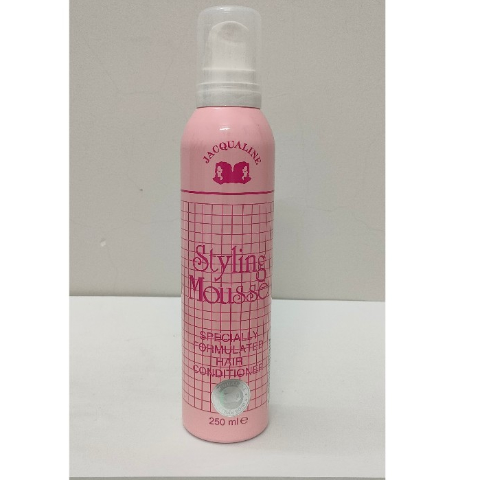 Mousse tạo kiểu Jacqualine  hồng 250ml mềm