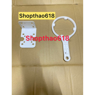 Giá treo cốc lọc nước sinh hoạt giá treo cốc 10inh>>>