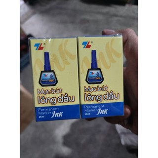 Một chai mực bơm bút lông dầu Thiên Long