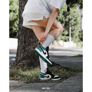 Giày Sneaker 𝗝.𝗼𝗿𝗱𝗮𝗻 𝟭 𝗟𝗼𝘄 "𝗠𝘆𝘀𝘁𝗶𝗰 𝗚𝗿𝗲𝗲𝗻"
