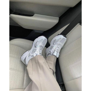Giày sneaker 𝟓𝟑𝟎 - 𝐖𝐡𝐢𝐭𝐞 𝐒𝐢𝐥𝐯𝐞𝐫 🐩🐩