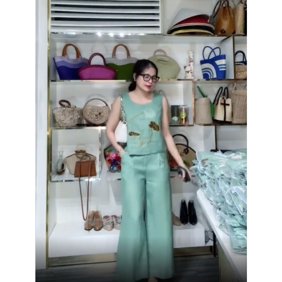 Bộ Thêu Hoa Sen, Bộ Thiết Kế Cao Cấp, Áo Sát Nách, Quần Dài, Mã R5