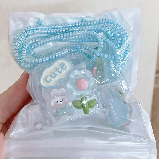 [Hoa Hồng Thỏ Trắng] Bộ phụ kiện bảo vệ củ sạc và cáp sạc cho iphone PD18/20W bằng silicon cao cấp | BigBuy360 - bigbuy360.vn