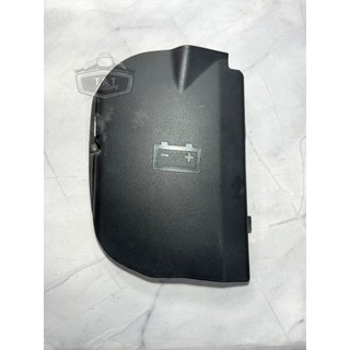 Nắp đậy ắc quy Liberty Việt Nam ; Nắp đậy ắc quy Zip