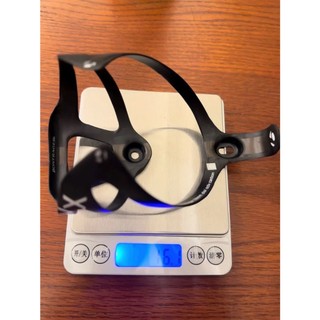 Gọng bình nước carbon 3k 16gram , bontrager chính hãng