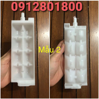 Khay làm đá xoay tủ lạnh Hitachi 10 viên 8 viên lắp chung chính hãng