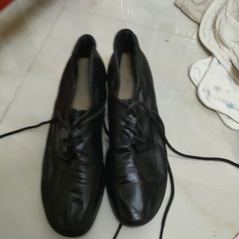 giày kiểu sai 36