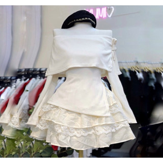 Sét Váy Gồm Áo Trễ Vai Bo Tăm Bẻ Vai Tay Dài Chéo Vạt + Chân Váy Đũi Gân Phối Ren