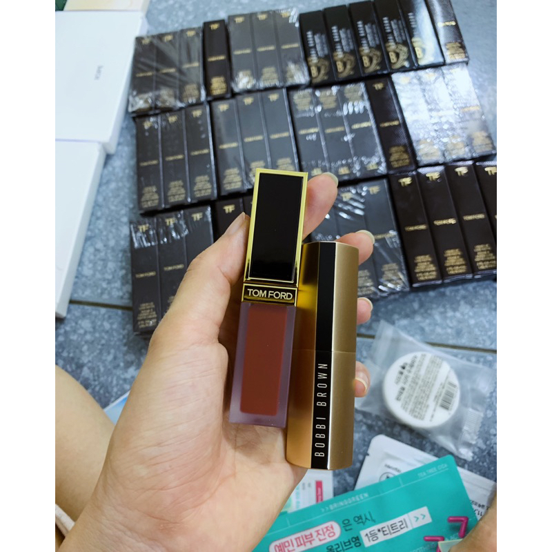 Son kem Tomford sale 67%