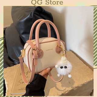Túi xách nữ túi đeo chéo cầm tay dáng bầu 2 quai phối quả bông siêu xinh qg store