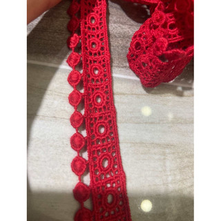 1m x 2cm ren viền đỏ sang