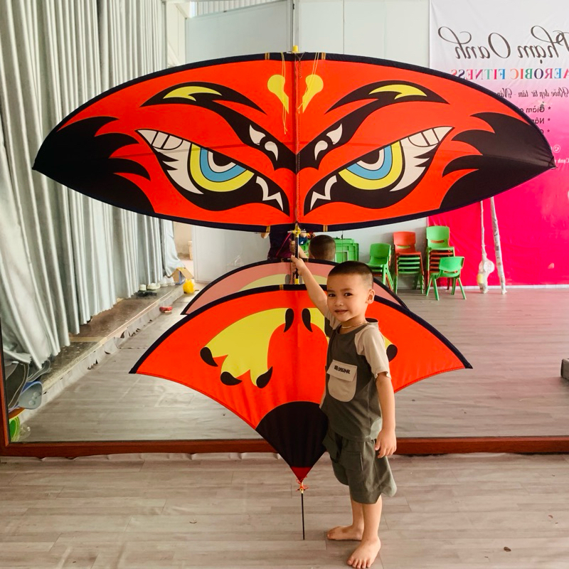 Diều 2m5 nan Tím Độ Vai( Nan Cái là Nan Gôn)