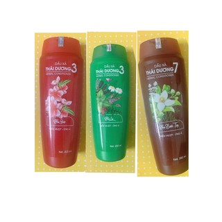 Dầu xả thái dương 3 hoa và lá - xả thái dương 7 chai 200ml cung cấp dưỡng chất bảo vệ và bù đắp những hư tổn cho tóc.