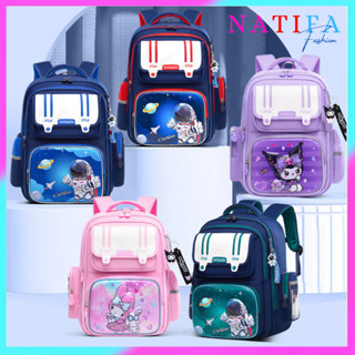 [TẶNG ĐỒNG HỒ + MÓC KHÓA]Balo Chống Gù Cho Bé Tiểu Học, Cặp Học Sinh Cấp 1 Siêu Nhẹ Chống Nước Họa Tiết 3D Tặng Móc Khóa