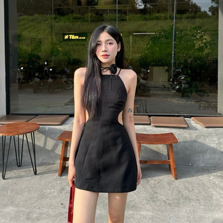 Đầm nữ thiết kế cổ yếm khoét eo hở lưng tôn dáng | mylah dress | secodee