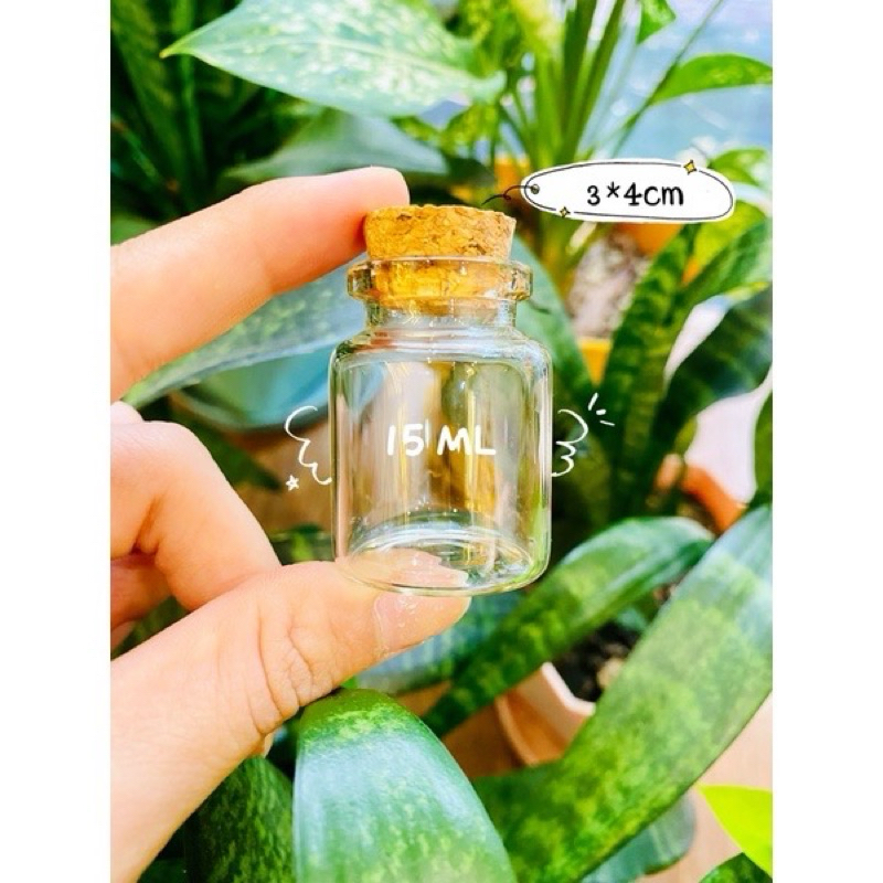 lọ thuỷ tinh đựng cuống rốn , tóc và răng sữa