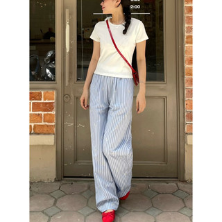 𝐙𝐢𝐧𝐧𝐢𝐚/𝐀́𝐨 𝐭𝐡𝐮𝐧 𝐝𝐚́𝐧𝐠 𝐥𝐨̛̃ 𝐜𝐨̂̉ 𝐯𝐢𝐞̂̀𝐧 𝐧𝐨̛ 𝐡𝐚̀𝐧 𝐪𝐮𝐨̂́𝐜 005