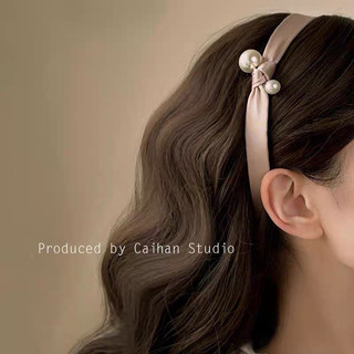 CÀI TÓC CÔNG CHUA ĐÍNH NGỌC TRAI DỊU DÀNG DÀNH CHO NỮ
