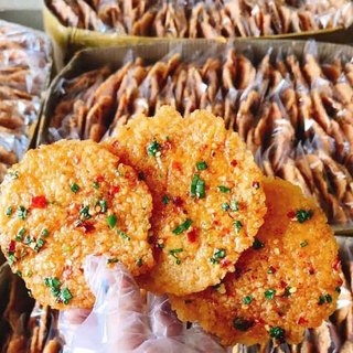 Set 10 Túi Cơm Cháy Mắm Hành Nguyên Miếng Đậm Đà Gia Vị