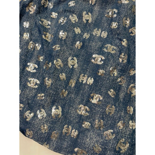 Vải jeans bò đính kim sa