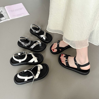 Sandal kẹp ngón ulzagg quai chéo mẫu mới Hàng Qc fullbox