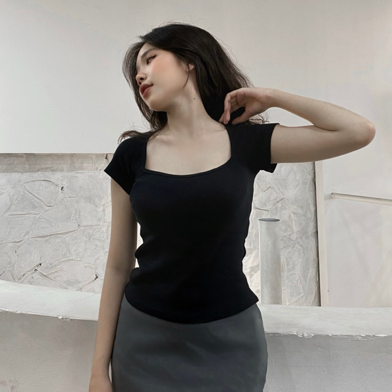 Áo Thun Cúp Cổ Vuông ôm gọn chất tăm lông mịn mát Moonly ( Có bigsize) | BigBuy360 - bigbuy360.vn