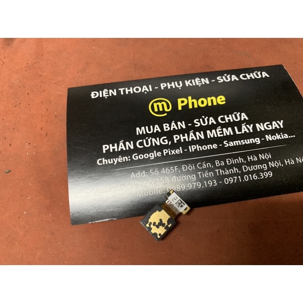 Camera trước điện thoại HTC U11