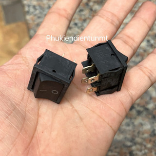 Công tắc nguồn âm ly