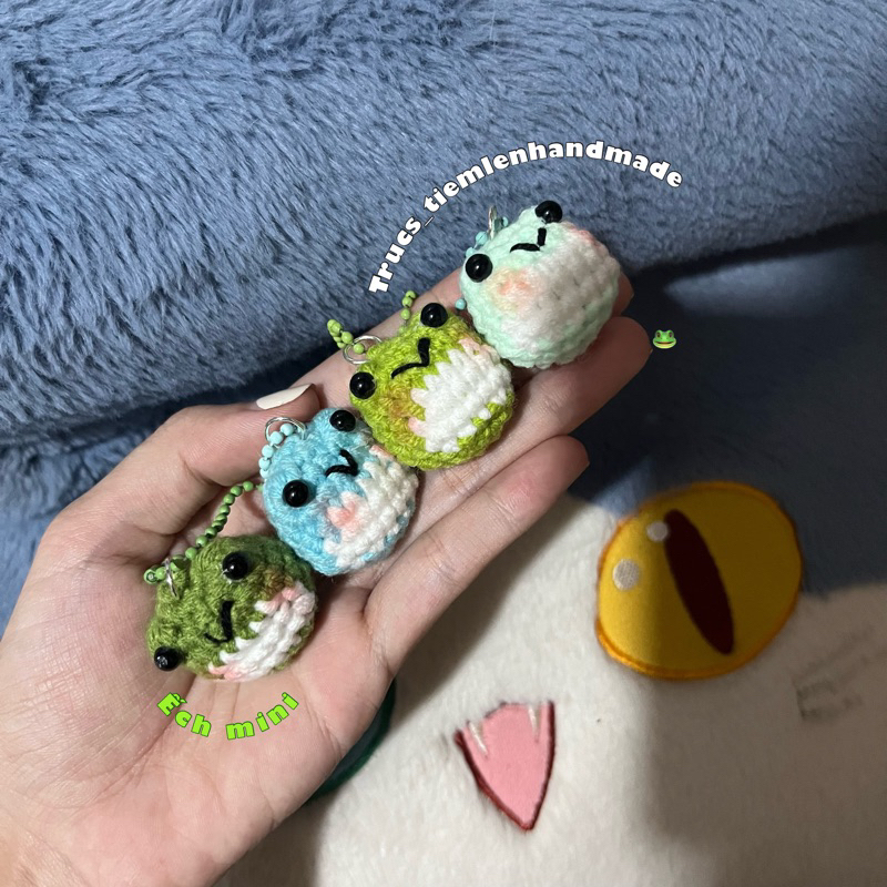 móc khoá ếch mini len