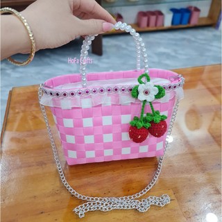[Loại 1] Giỏ Nhựa Đan Thủ Công Có Dây Đeo Chéo,Caro Hồng Baby- trắng, Dâu Len Cao Cấp, có lót và khóa kéo - HoFa Crafts