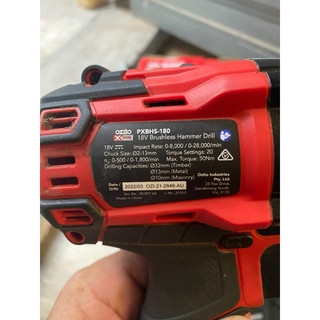 Máy khoan bin ozito 18v brushless