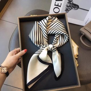 Khăn lụa bandana size 70x70cm