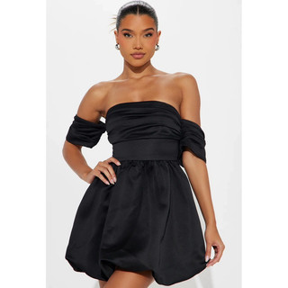 Váy đầm dạ hội trễ vai dư xịn FashionNova tqxk