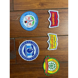  Mác áo đồng phục học sinh. Logo trường 