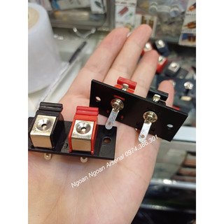 Cầu kẹp loa đôi đỏ đen nhập khẩu hãng Soundking, cầu loa,