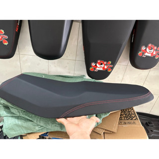 yên ex nhỏ 2 tầng-mút vàng-đế đen chuẩn fom ex2010