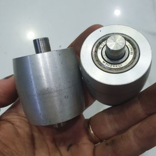 Con lăn nhôm mặt cong đường kính 43mm trục 10mm 2 vòng bi 6000