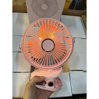 Quạt tích điện mini
