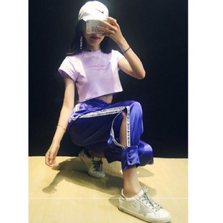 Áo thun croptop form rộng