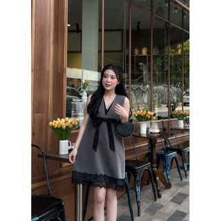 Váy Cổ Tim Nơ Viền Ren Đen L1