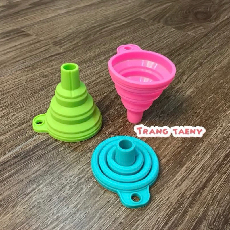 Phễu silicon gấp gọn