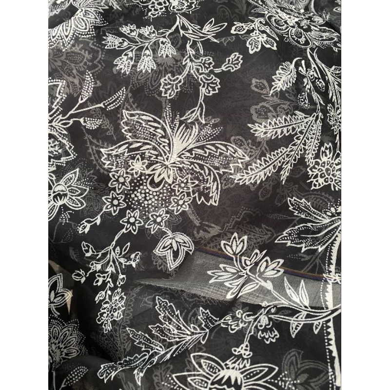 von hoa (25k/1m)