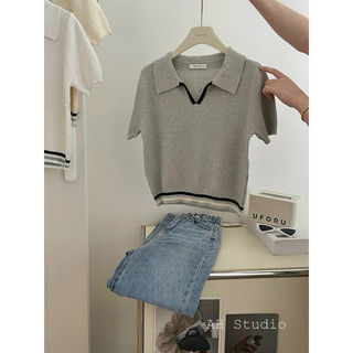 Áo montoghi cổ mở kẻ viền