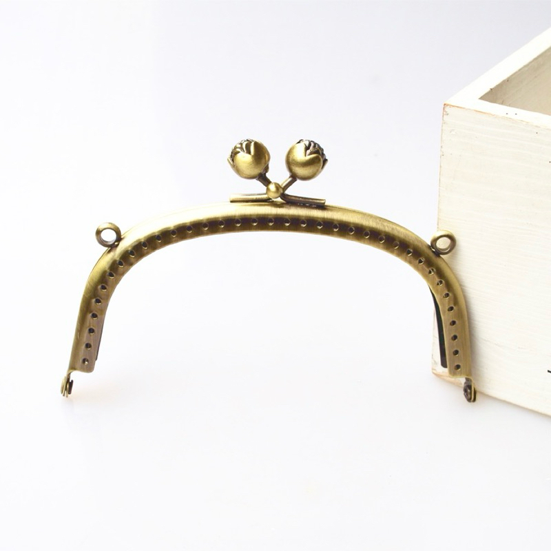 Khung nụ 12.5cm làm túi, ví