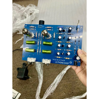 Preamp đèn bóng 6j1