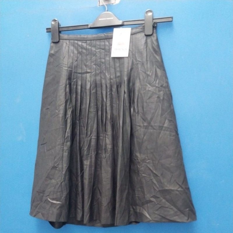 275. Váyccông sở xếp ply. Eo 78cm