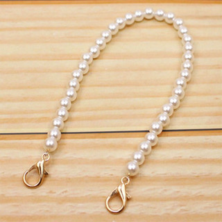 Dây ngọc trai trang trí túi xách